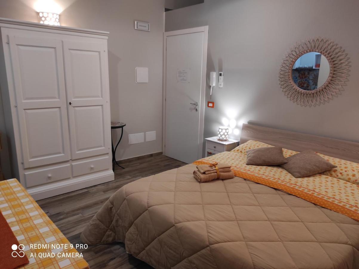 Case Vacanza Le Casette Santo Stefano di Camastra Exteriér fotografie