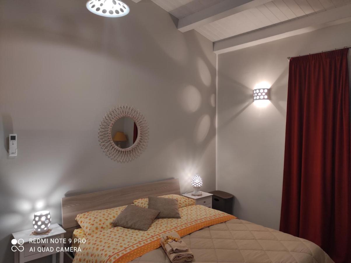Case Vacanza Le Casette Santo Stefano di Camastra Exteriér fotografie